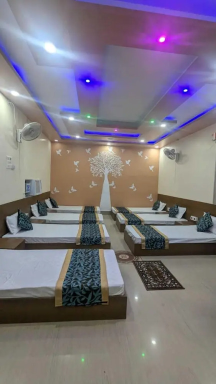 Гайя: Hotel Shakuntla Palace