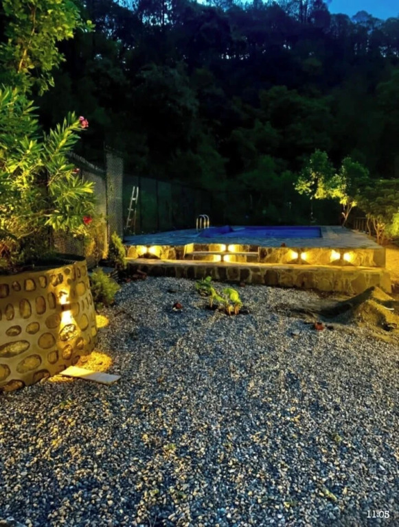 Наинитал: The Cozy Acorn Resort