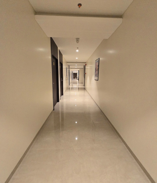 Чандрапур: Western Hotel