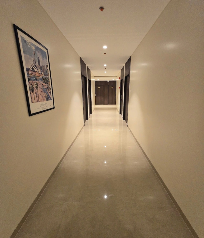 Чандрапур: Western Hotel