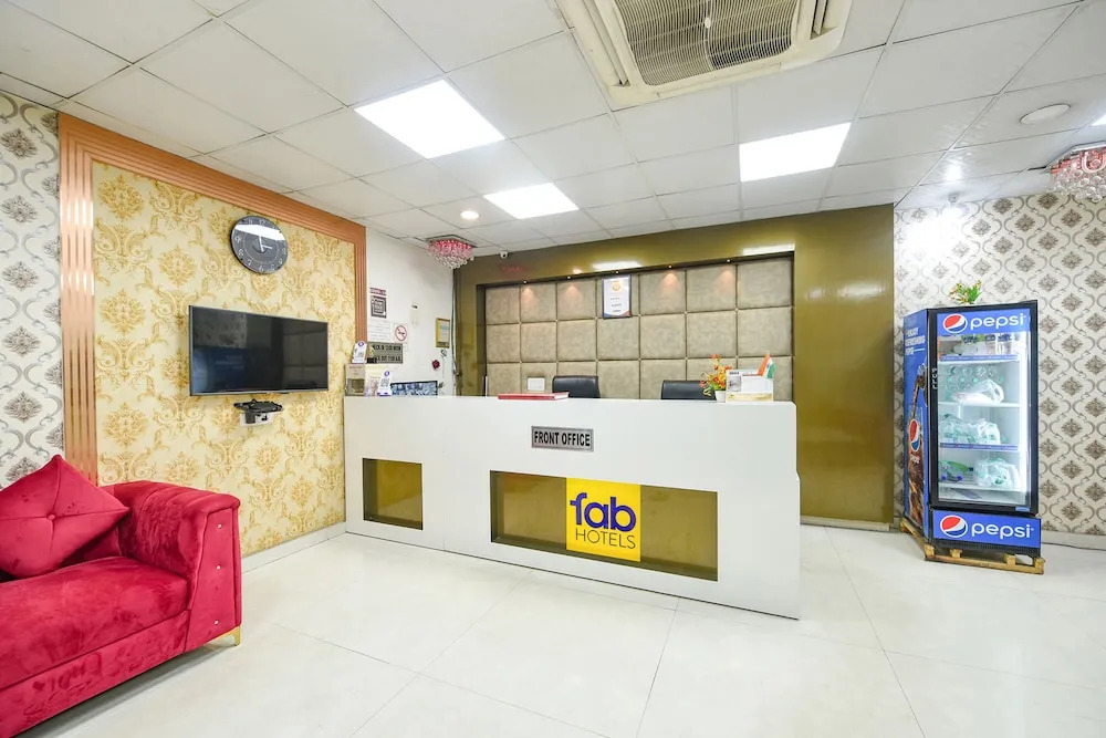 Газиабад: Fabhotel Prime Grand Palace I