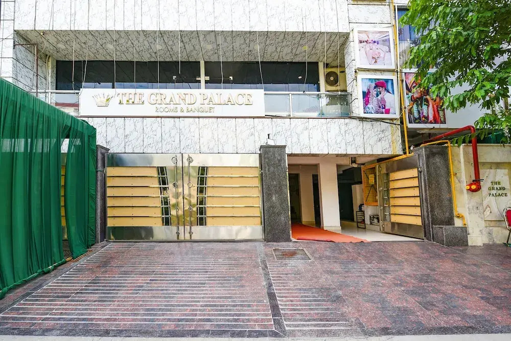 Газиабад: Fabhotel Prime Grand Palace I