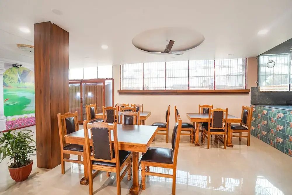 Файзабад: Fabhotel Ram Anandam Inn