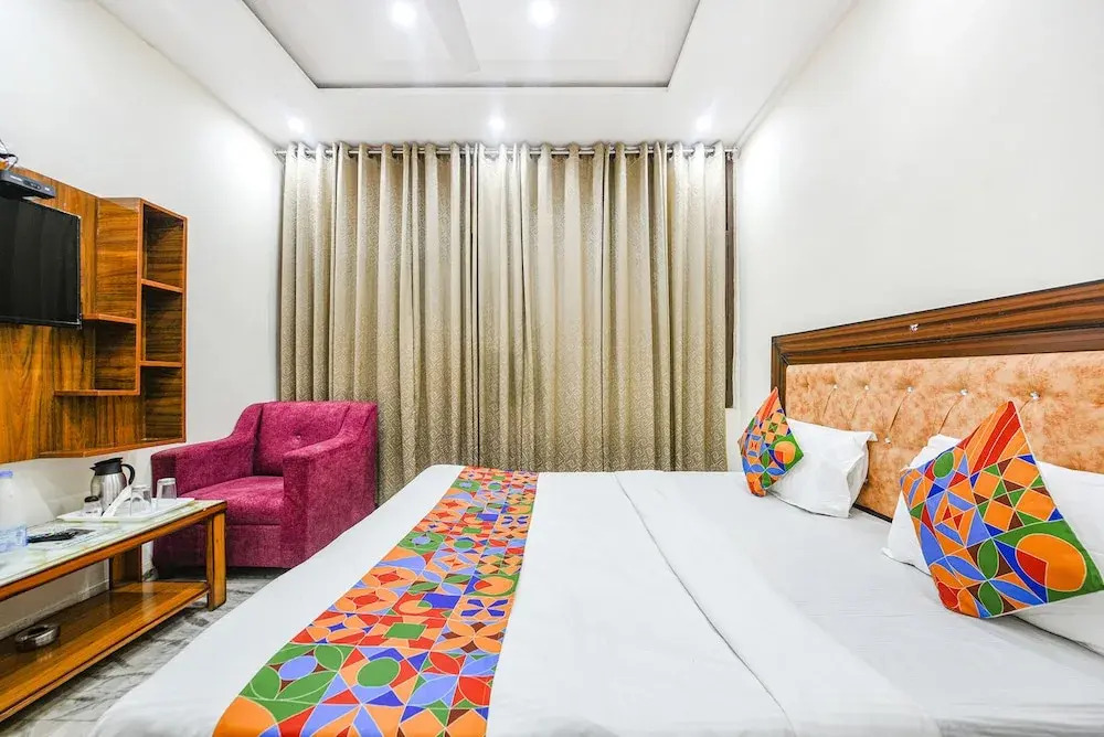 Чандигарх: Fabhotel Royal Inn