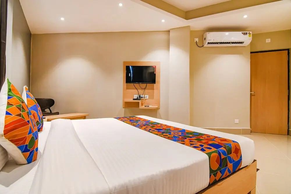 Ховрах: Fabhotel Jp