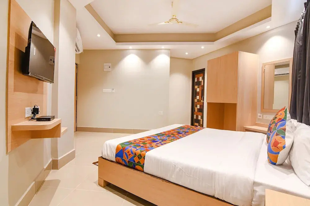 Ховрах: Fabhotel Jp