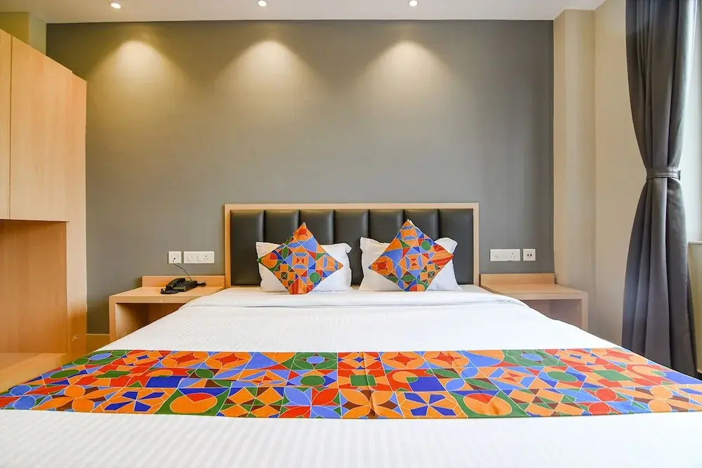 Ховрах: Fabhotel Jp