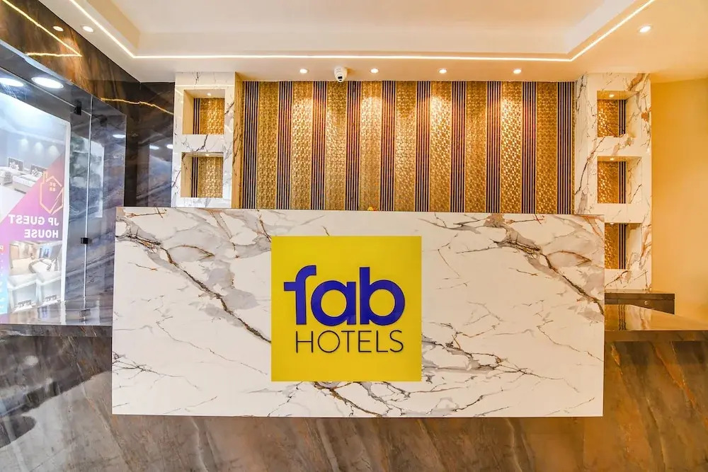 Ховрах: Fabhotel Jp