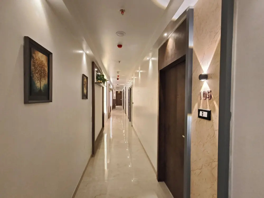 Тхане: Hotel Sonesta Suites Thane