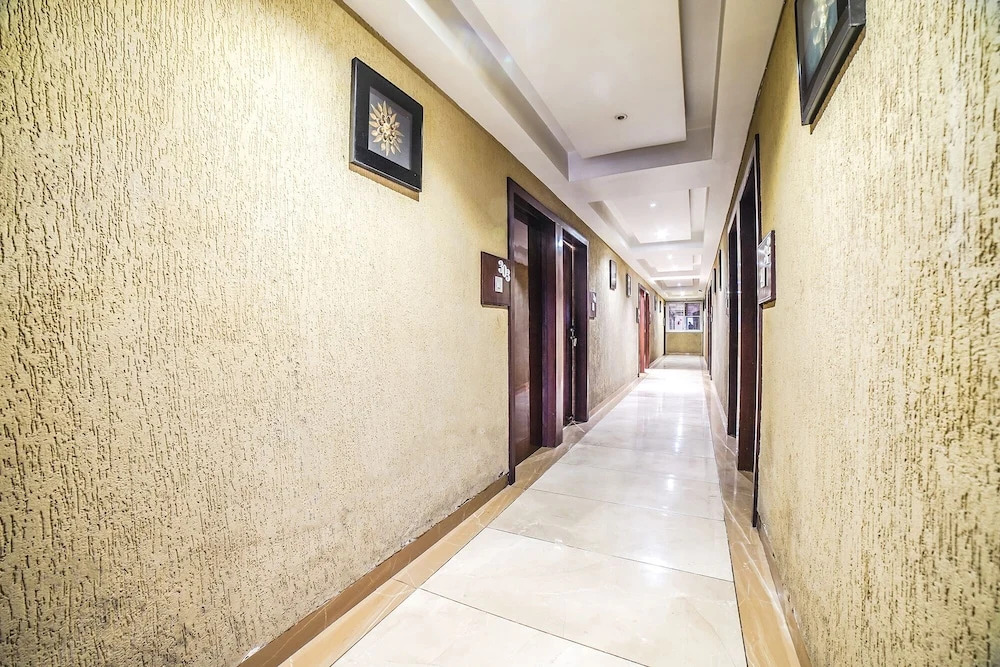 Бхопал: Fabhotel Johri Regency