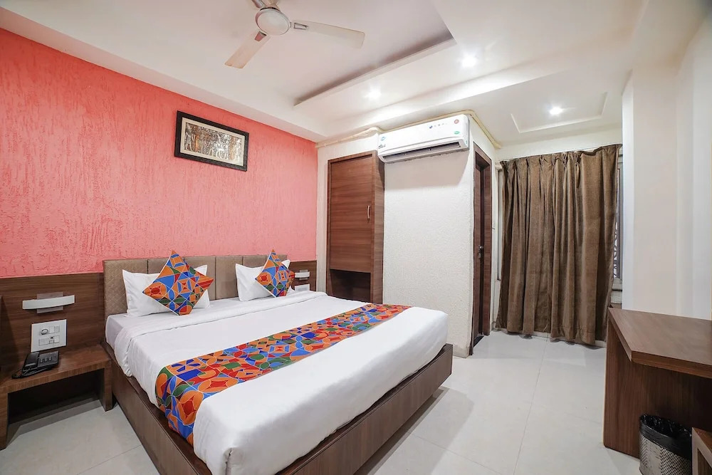 Бхопал: Fabhotel Johri Regency