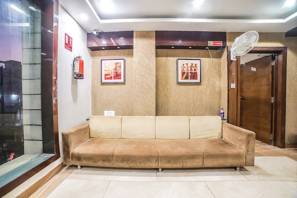 Бхопал: Fabhotel Johri Regency