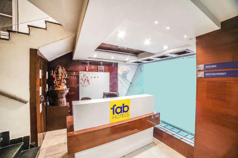 Бхопал: Fabhotel Johri Regency