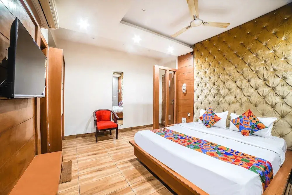 Бхопал: Fabhotel Johri Regency
