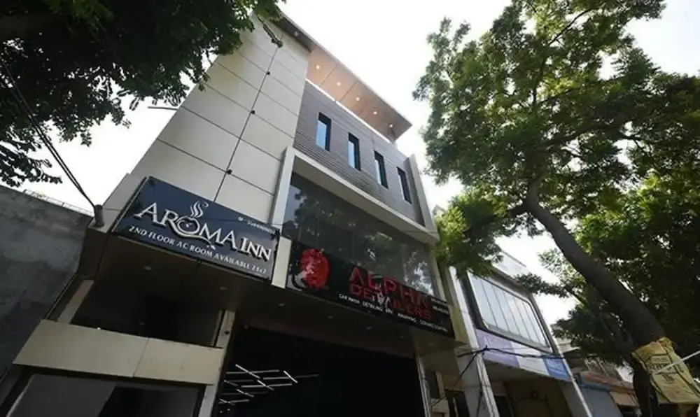 Фаридабад: Fabhotel Aroma Inn