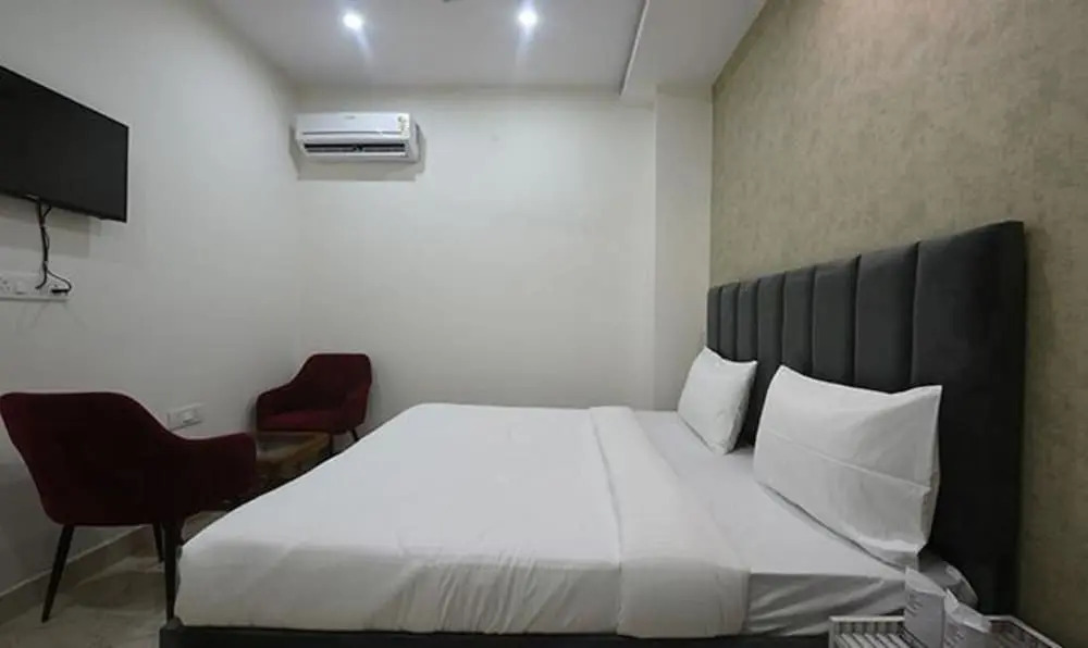 Фаридабад: Fabhotel Aroma Inn