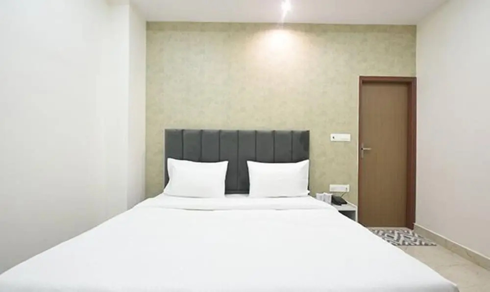 Фаридабад: Fabhotel Aroma Inn