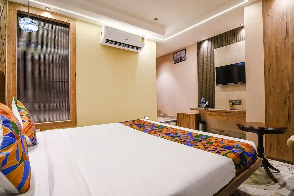 Кришнанагар: Fabhotel Prime Krishna Regency