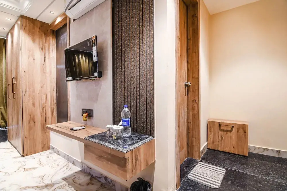 Кришнанагар: Fabhotel Prime Krishna Regency