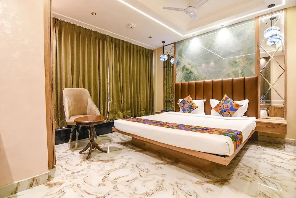 Кришнанагар: Fabhotel Prime Krishna Regency