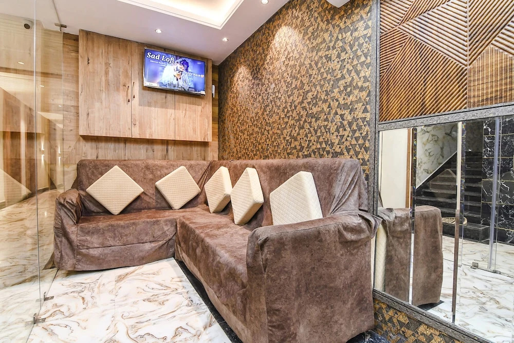 Кришнанагар: Fabhotel Prime Krishna Regency