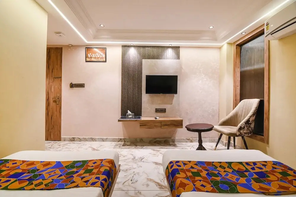 Кришнанагар: Fabhotel Prime Krishna Regency