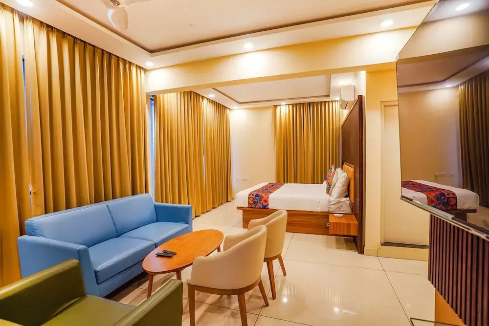 Хосур: Fabhotel Prime The Waves
