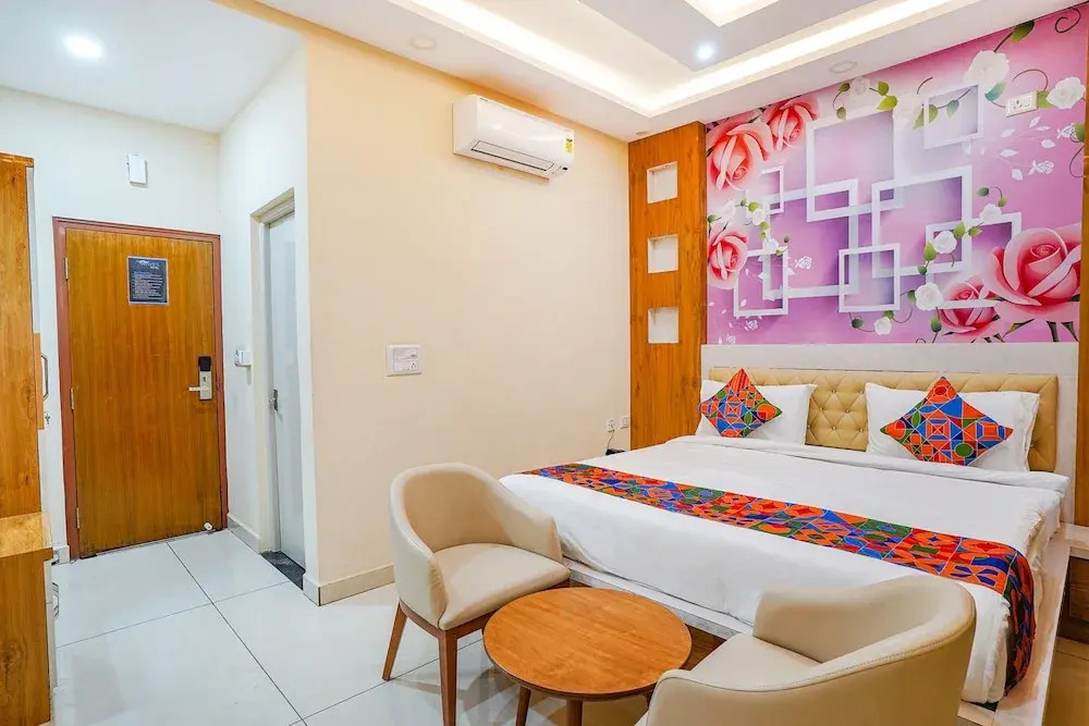 Хосур: Fabhotel Prime The Waves