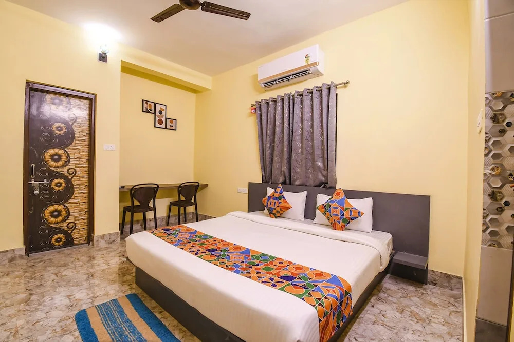 Бхубанешвар: Fabhotel Airport Residency I