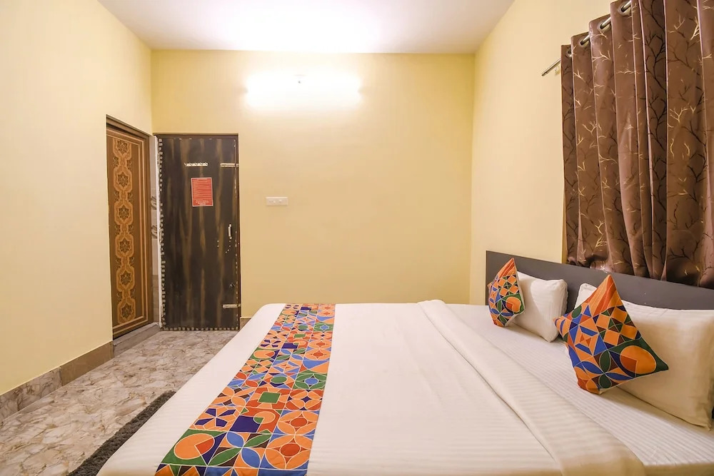 Бхубанешвар: Fabhotel Airport Residency I