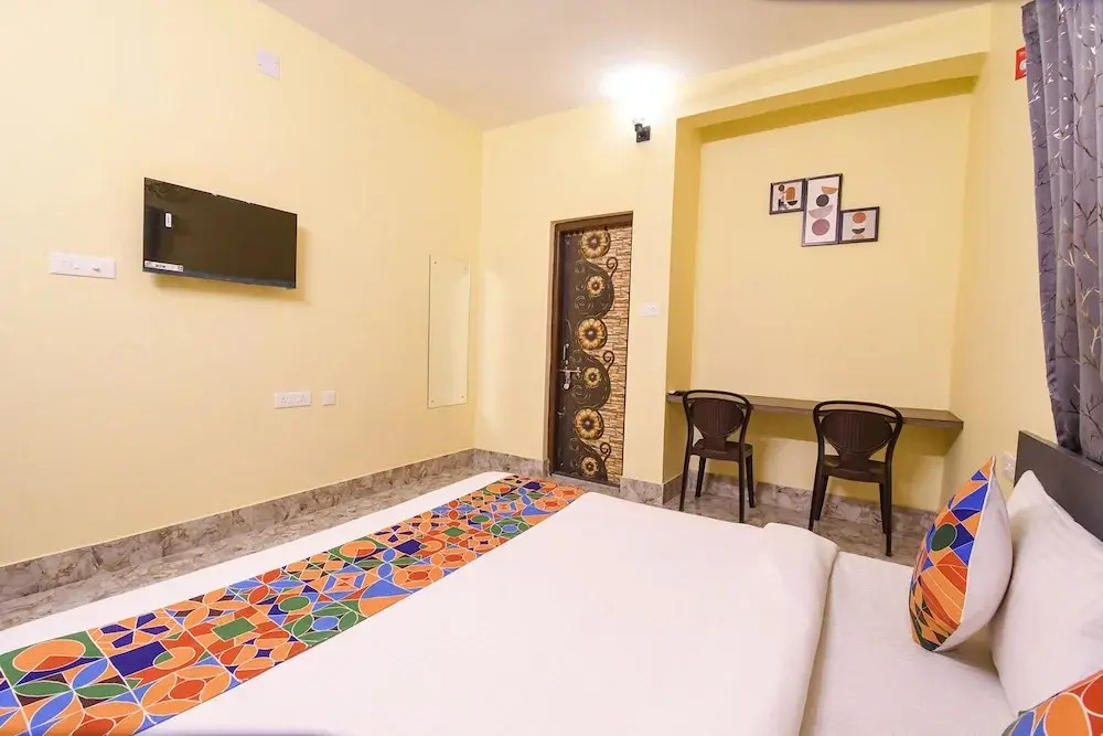 Бхубанешвар: Fabhotel Airport Residency I