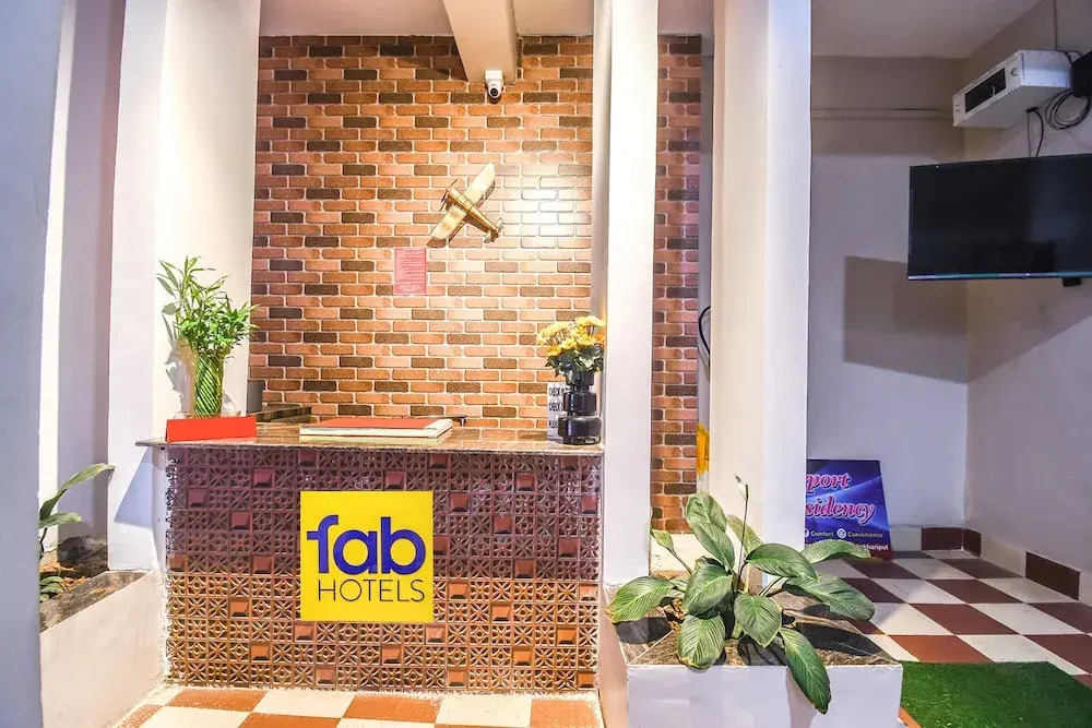 Бхубанешвар: Fabhotel Airport Residency I
