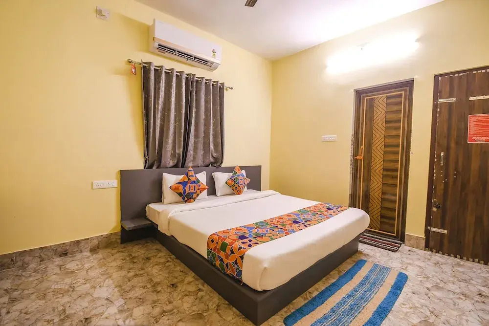 Бхубанешвар: Fabhotel Airport Residency I