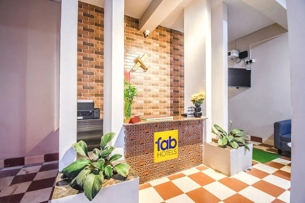 Бхубанешвар: Fabhotel Airport Residency I
