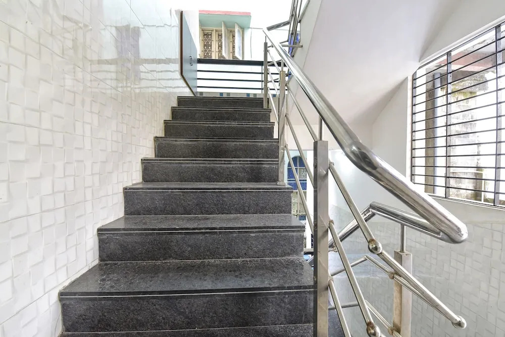 Удджайн: Fabexpress Soni Palace