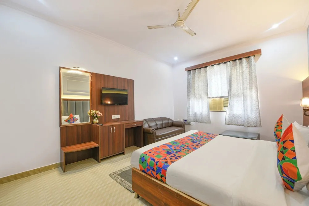 Газиабад: Fabhotel Black Stone Palace