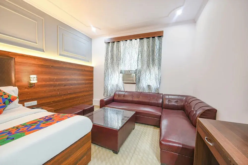 Газиабад: Fabhotel Black Stone Palace