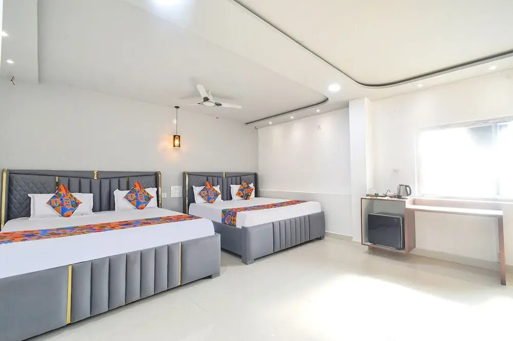 Хидерабад: Fabhotel Srs Grand