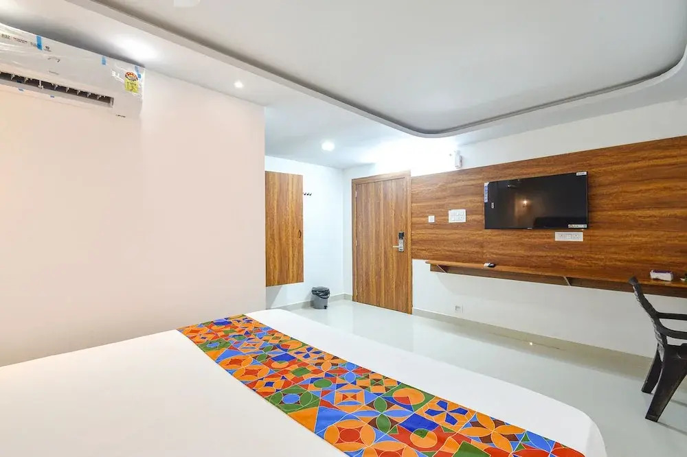 Хидерабад: Fabhotel Srs Grand