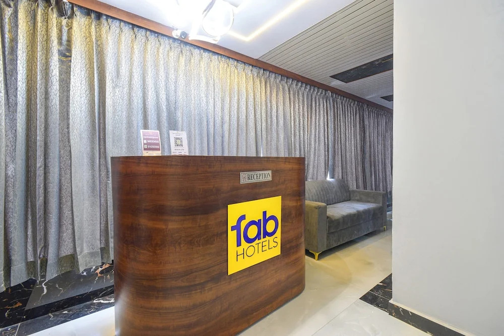 Хидерабад: Fabhotel Srs Grand