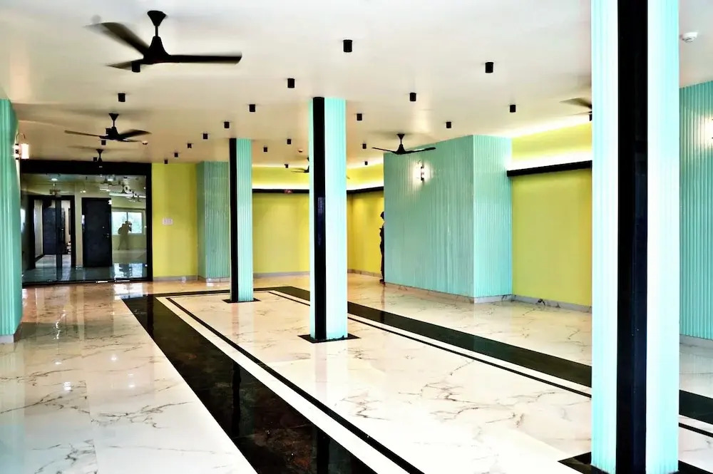 Кхандва: Hotel Shubhaarambh Khandwa
