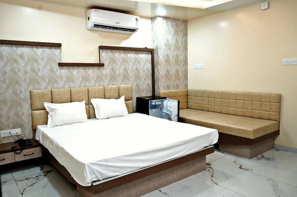 Кхандва: Hotel Shubhaarambh Khandwa