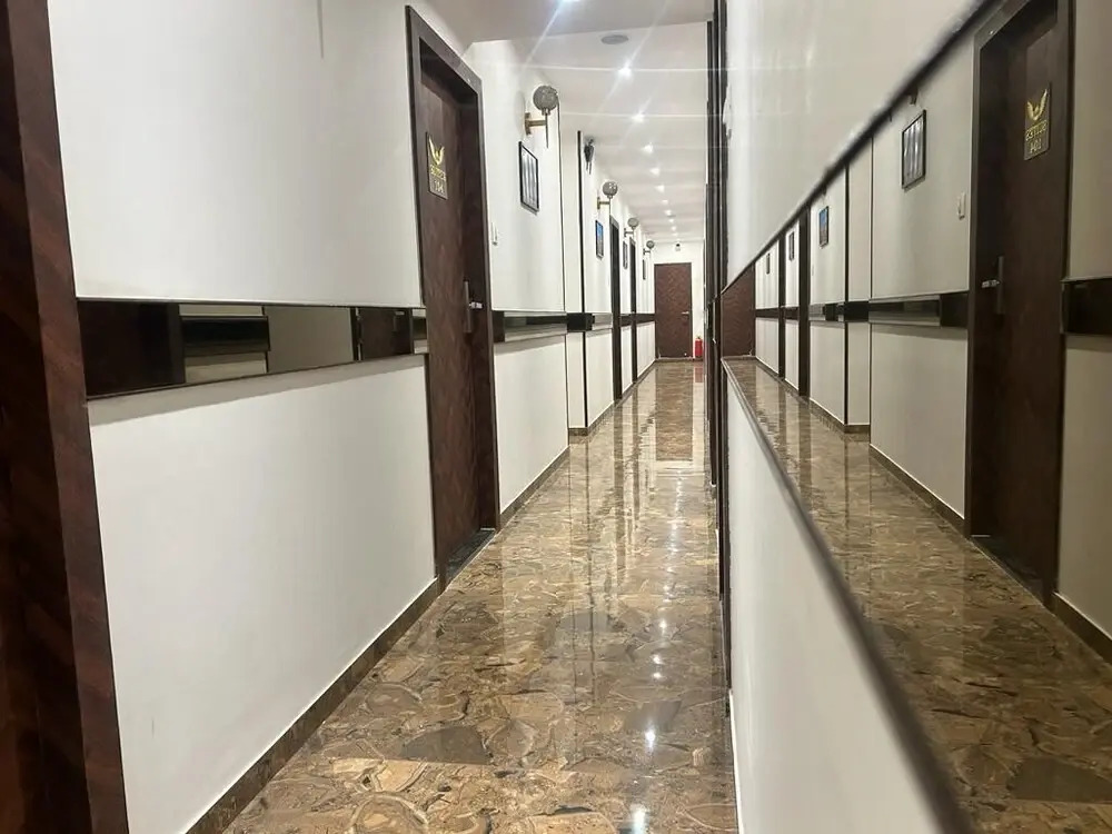 Мумбаи: Hotel MIG SUITES