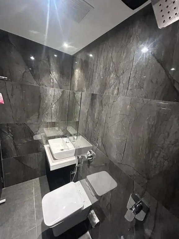 Мумбаи: Hotel MIG SUITES