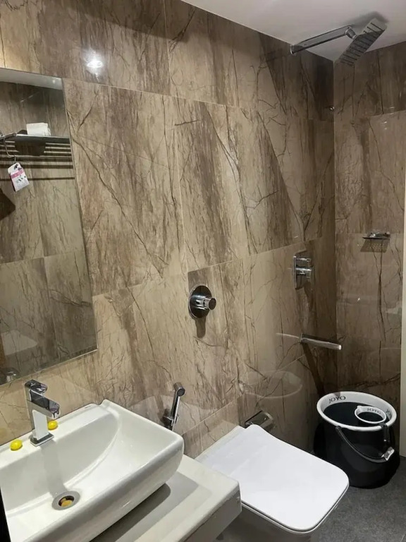 Мумбаи: Hotel MIG SUITES