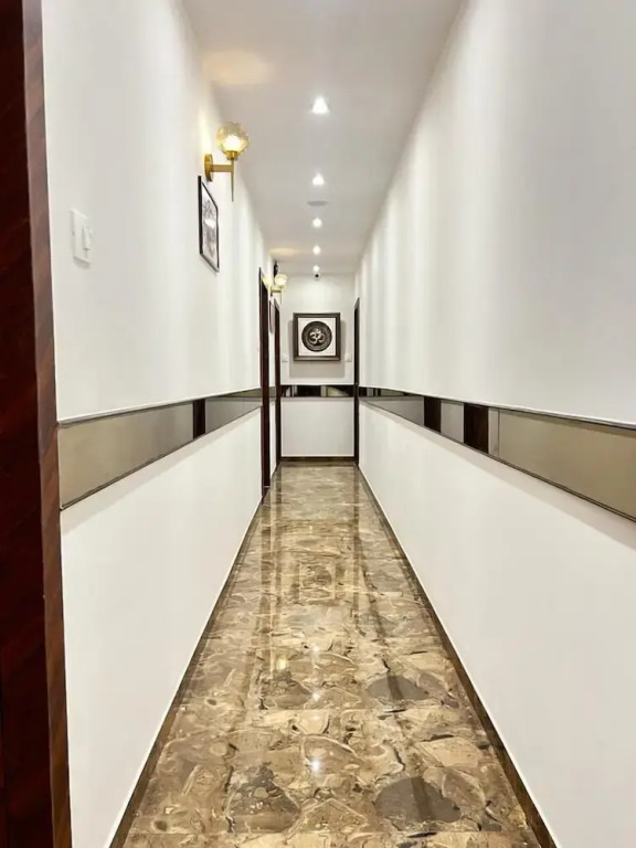 Мумбаи: Hotel MIG SUITES