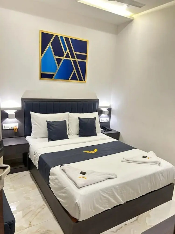 Мумбаи: Hotel MIG SUITES