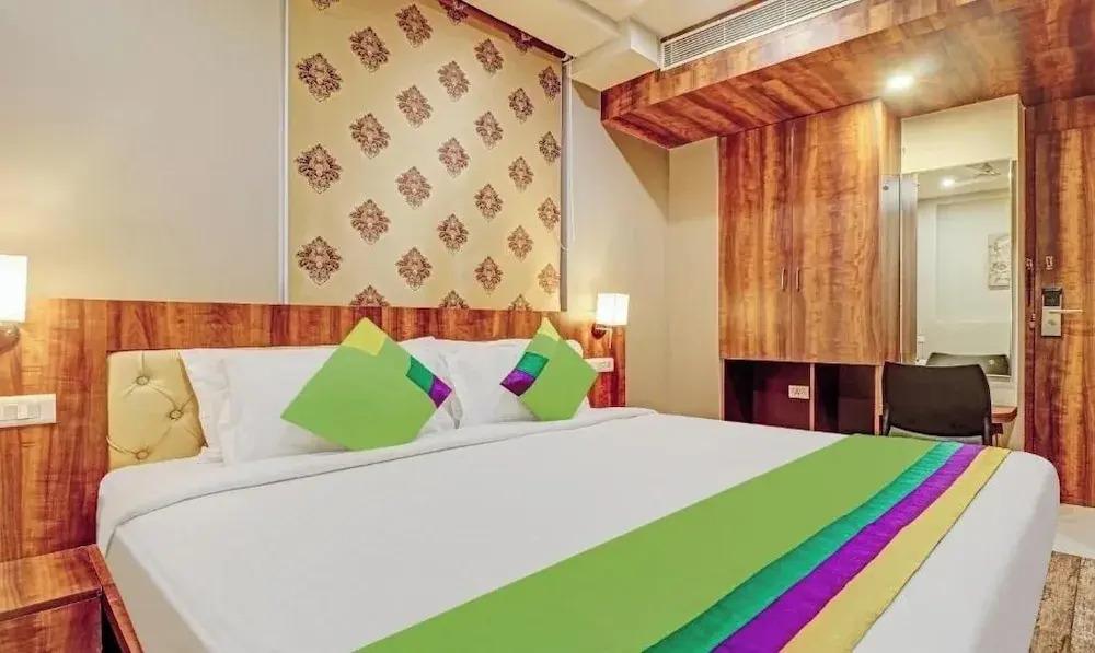 Виджаявада: Hotel La Casa