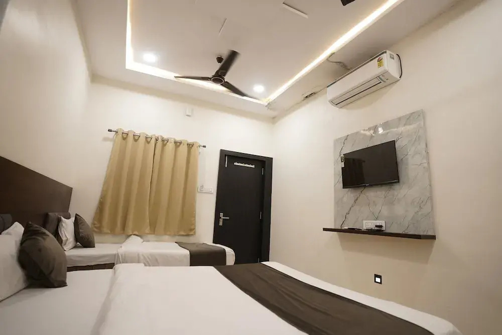 Удджайн: Hotel Dev kripa
