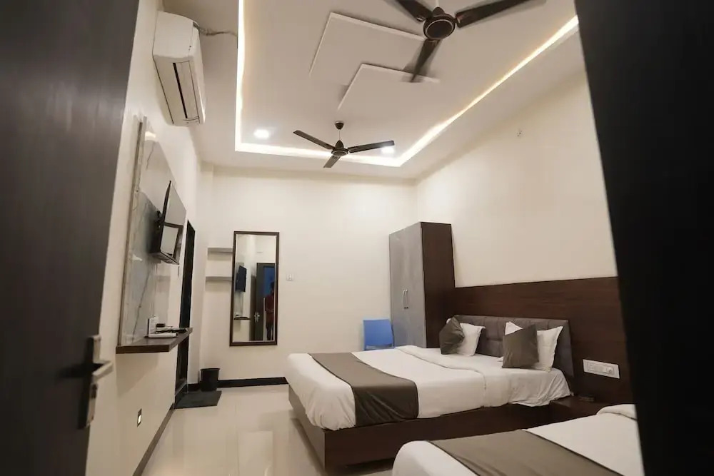 Удджайн: Hotel Dev kripa